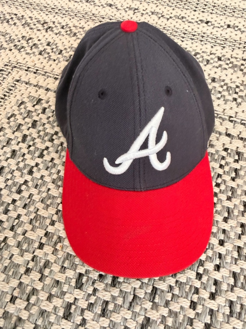 Atlanta Braves '47 Brand Two-Tone Baseball Cap - navy with Red Trim